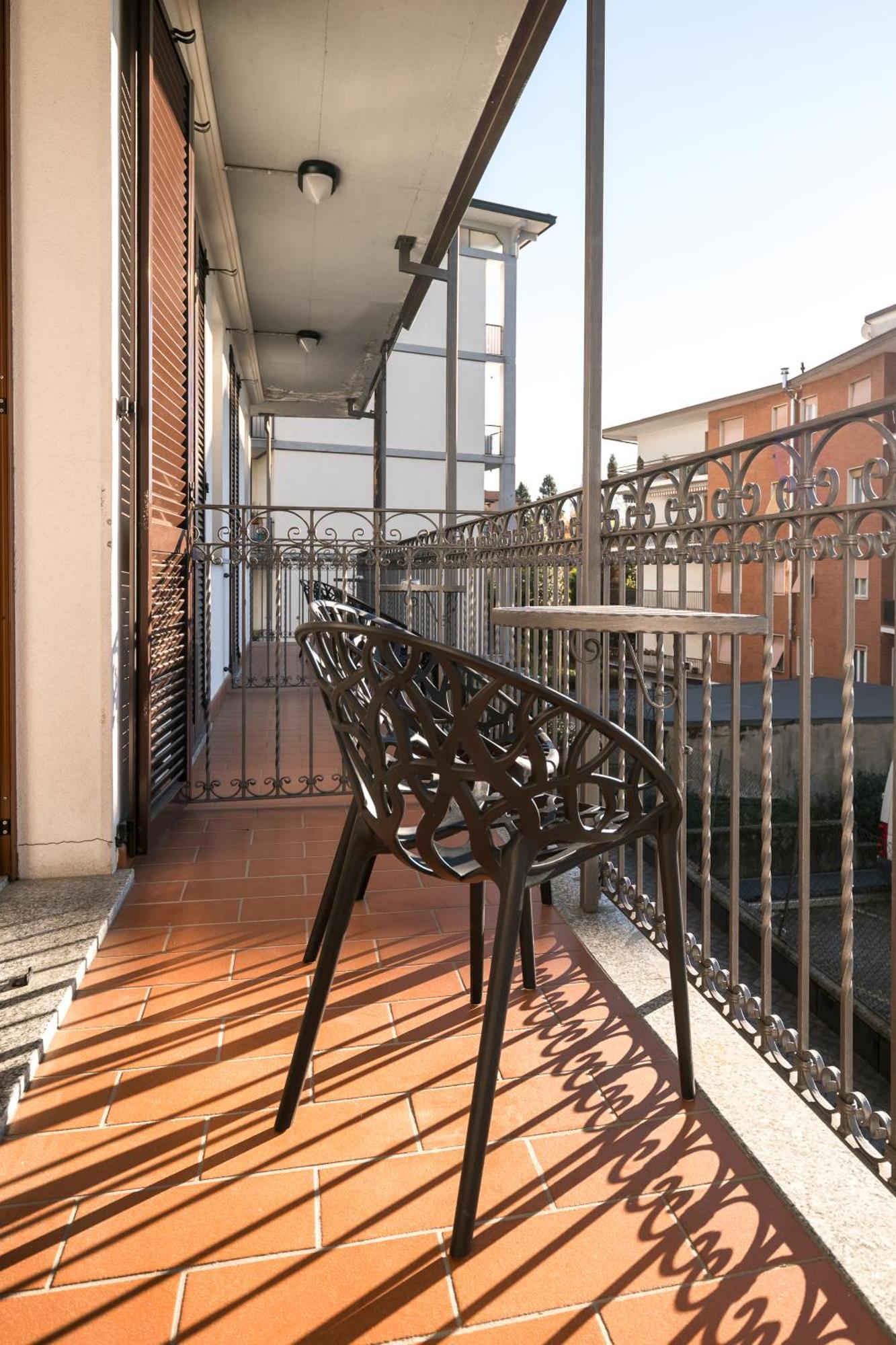 Hotel Ungheria Varese 1946 Ngoại thất bức ảnh
